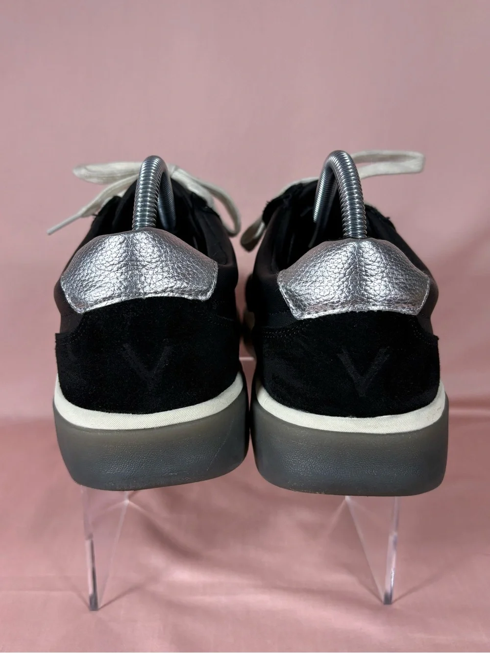 Vionic City Walk Black Sneakers Women's Size 9.5 Wide /CM 25.8